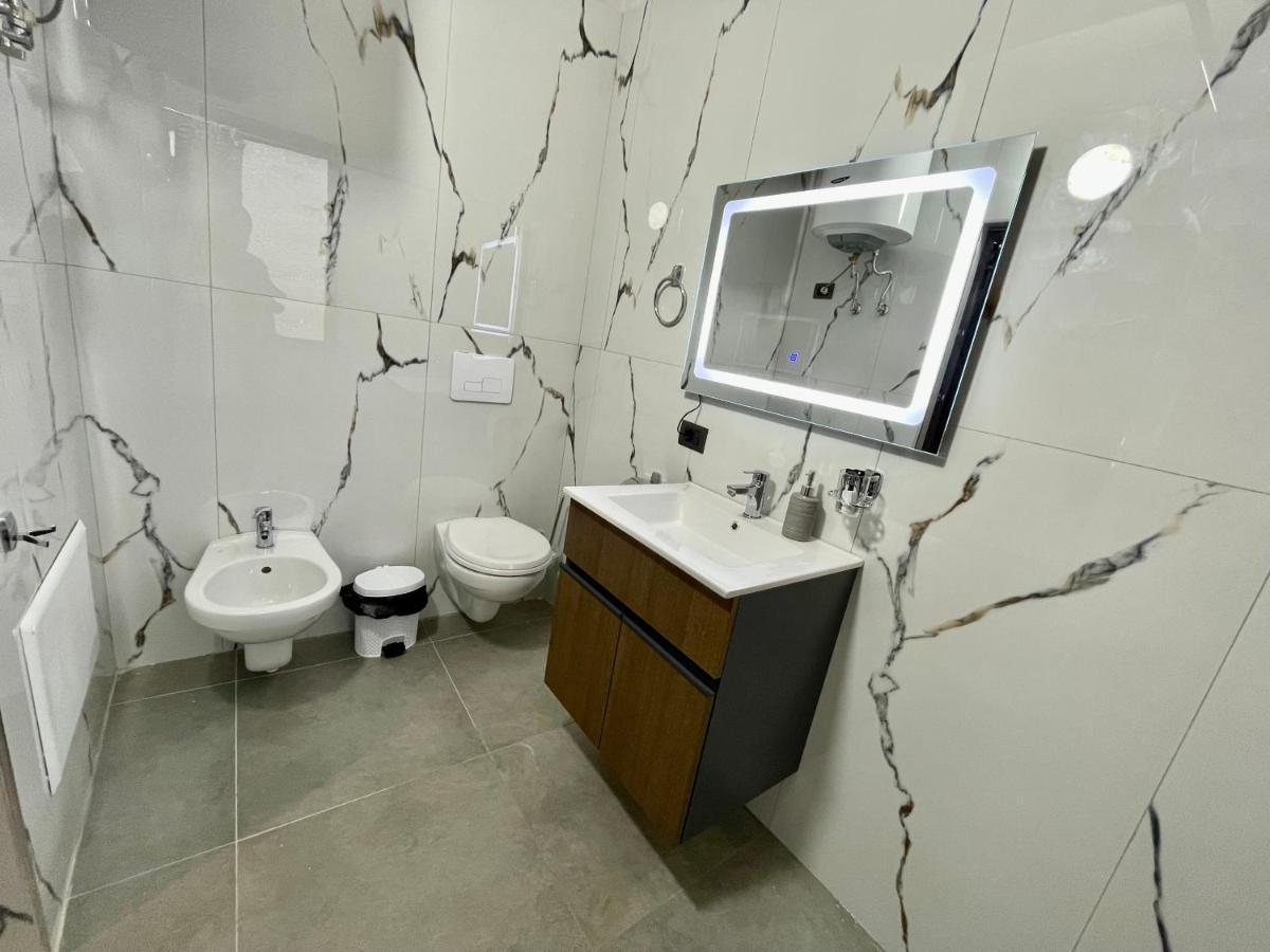 Keon Superb Studio Apartament Tirana Exterior photo