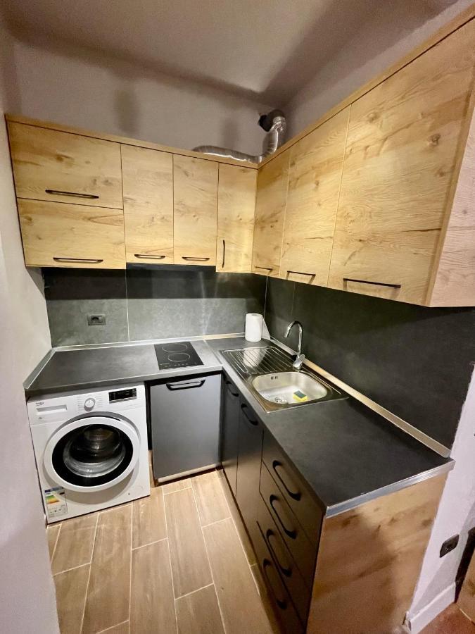 Keon Superb Studio Apartament Tirana Exterior photo